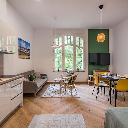 Stafetahaz Apartmanok Vác Екстериор снимка