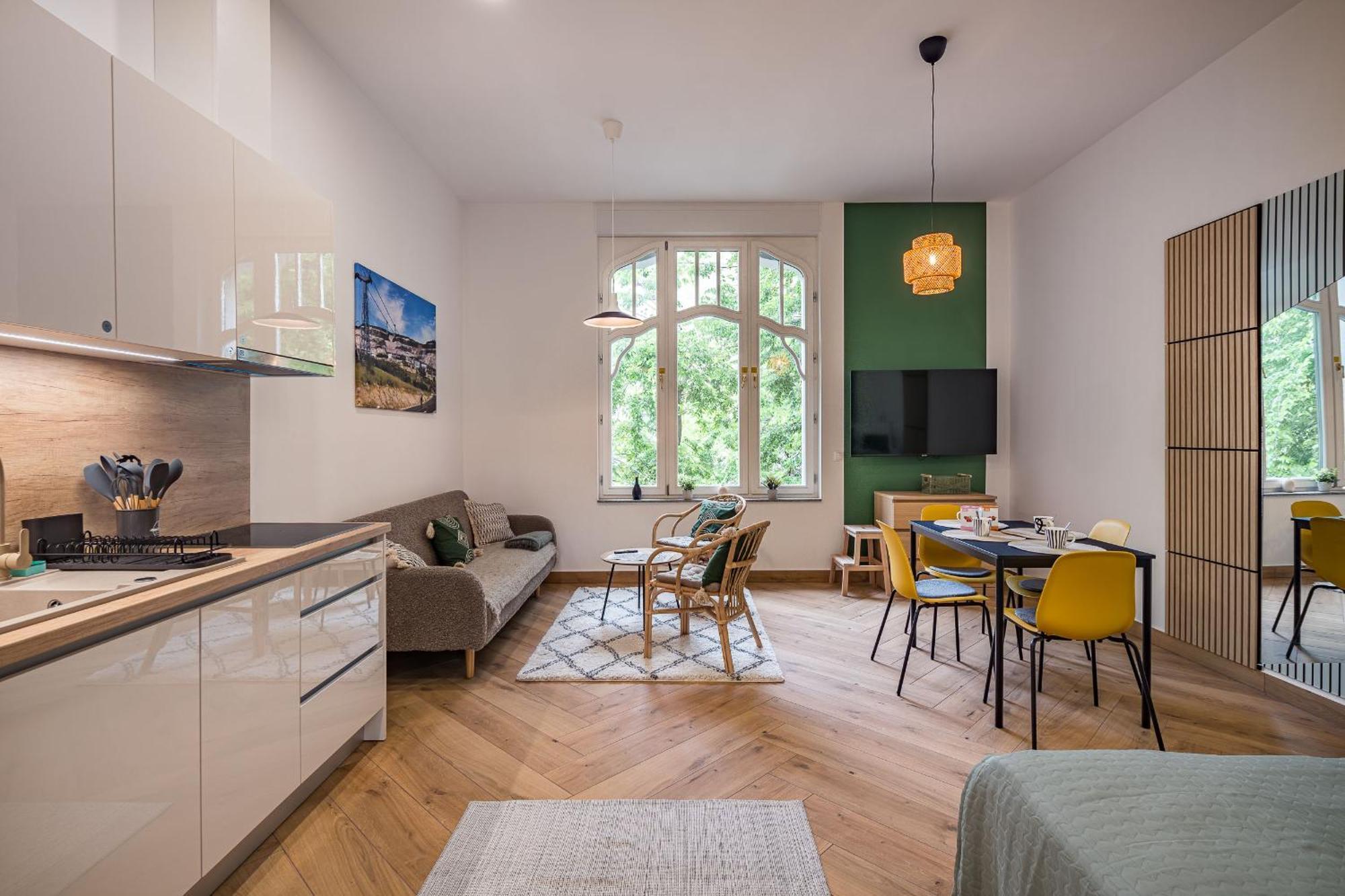 Stafetahaz Apartmanok Vác Екстериор снимка